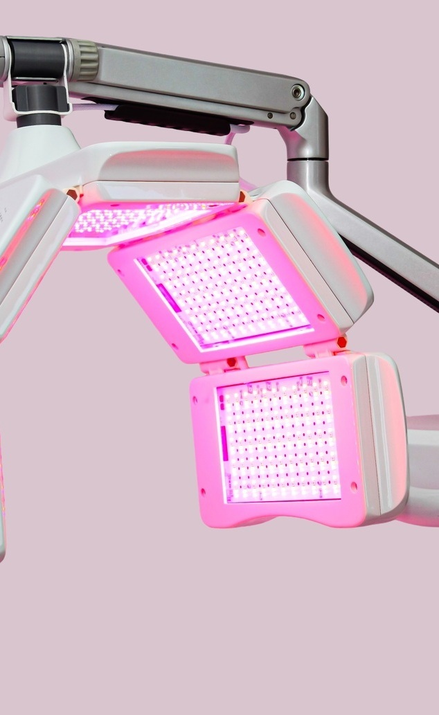 Аппарат ФДТ VIREO MULTI LIGHT PROFI / ВИРЕО МУЛЬТИ ЛАЙТ Аппарат фотодинамической терапии VIREO MULTI LIGHT / ВИРЕО МУЛЬТИ ЛАЙТ